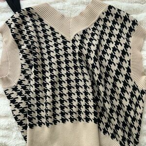 Perfect fall sweater vest and black long sleeve shirt